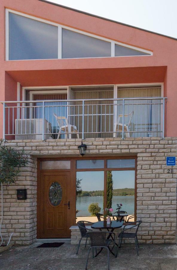 Ina By The Sea Apartment Luka  Exterior foto